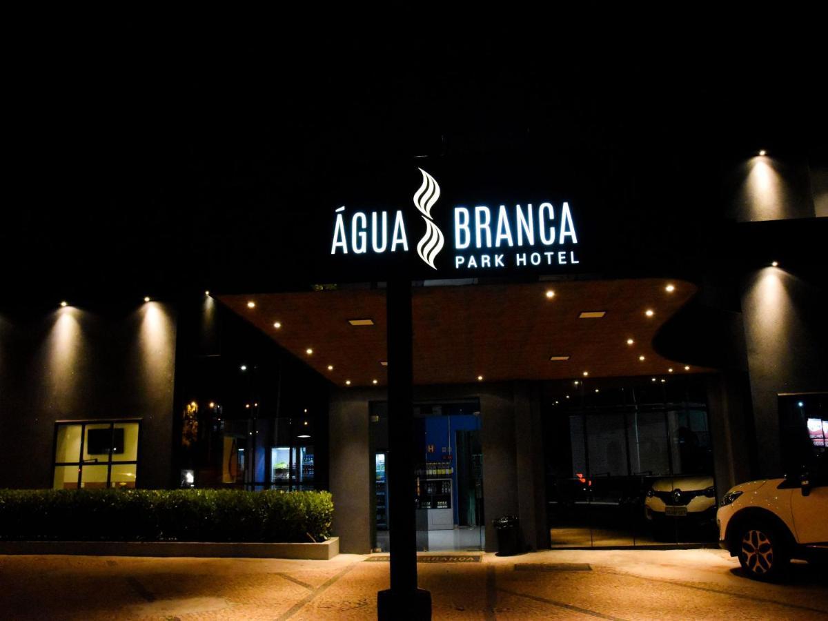 Agua Branca Park Hotel อาราซาตูบา ภายนอก รูปภาพ